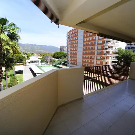 Canarias Vista Piscina Orangecosta * Benicassim